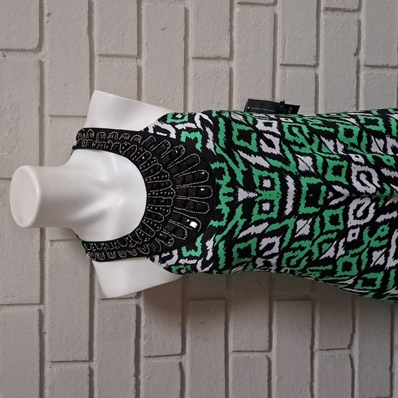 International Concepts Green/Black/White Bead & Gem Formal Dress. Size Small NWT - Picture 2 of 14